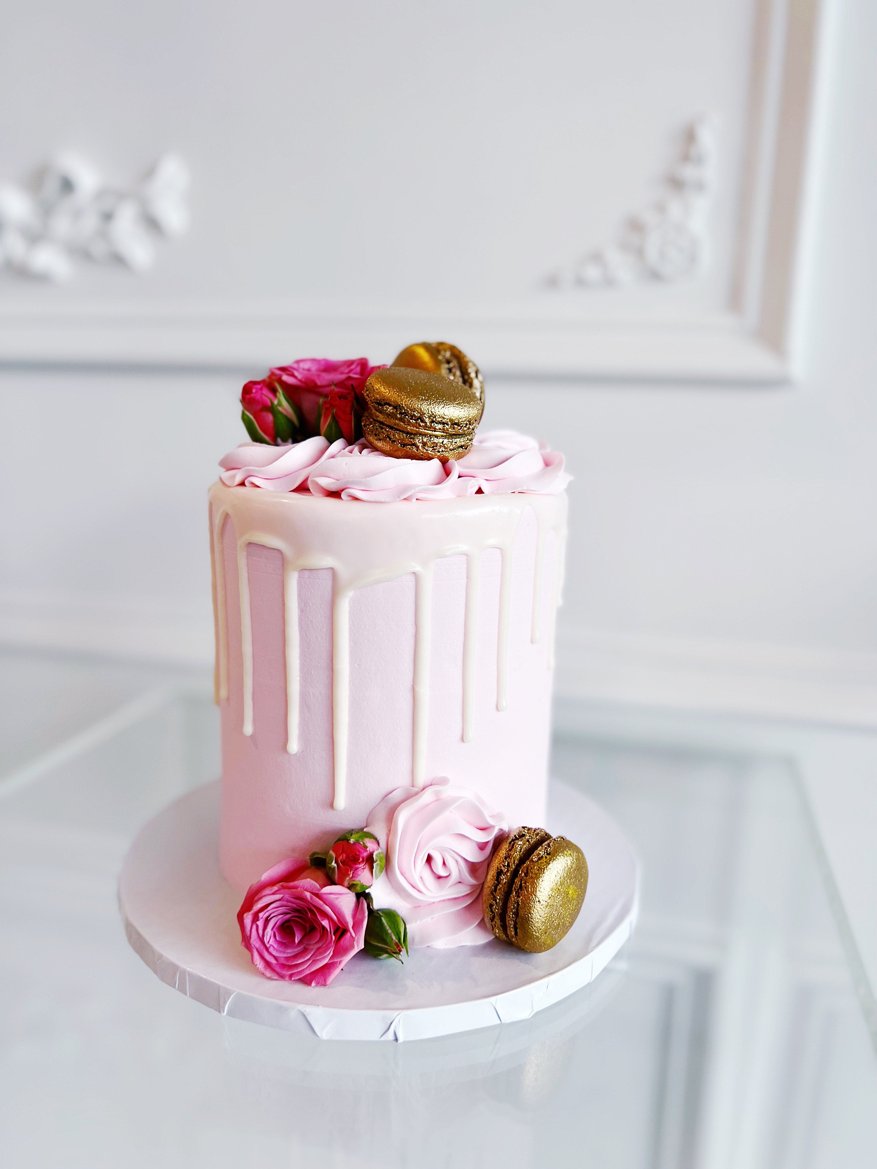 Specialty Cakes — SophistiCakes